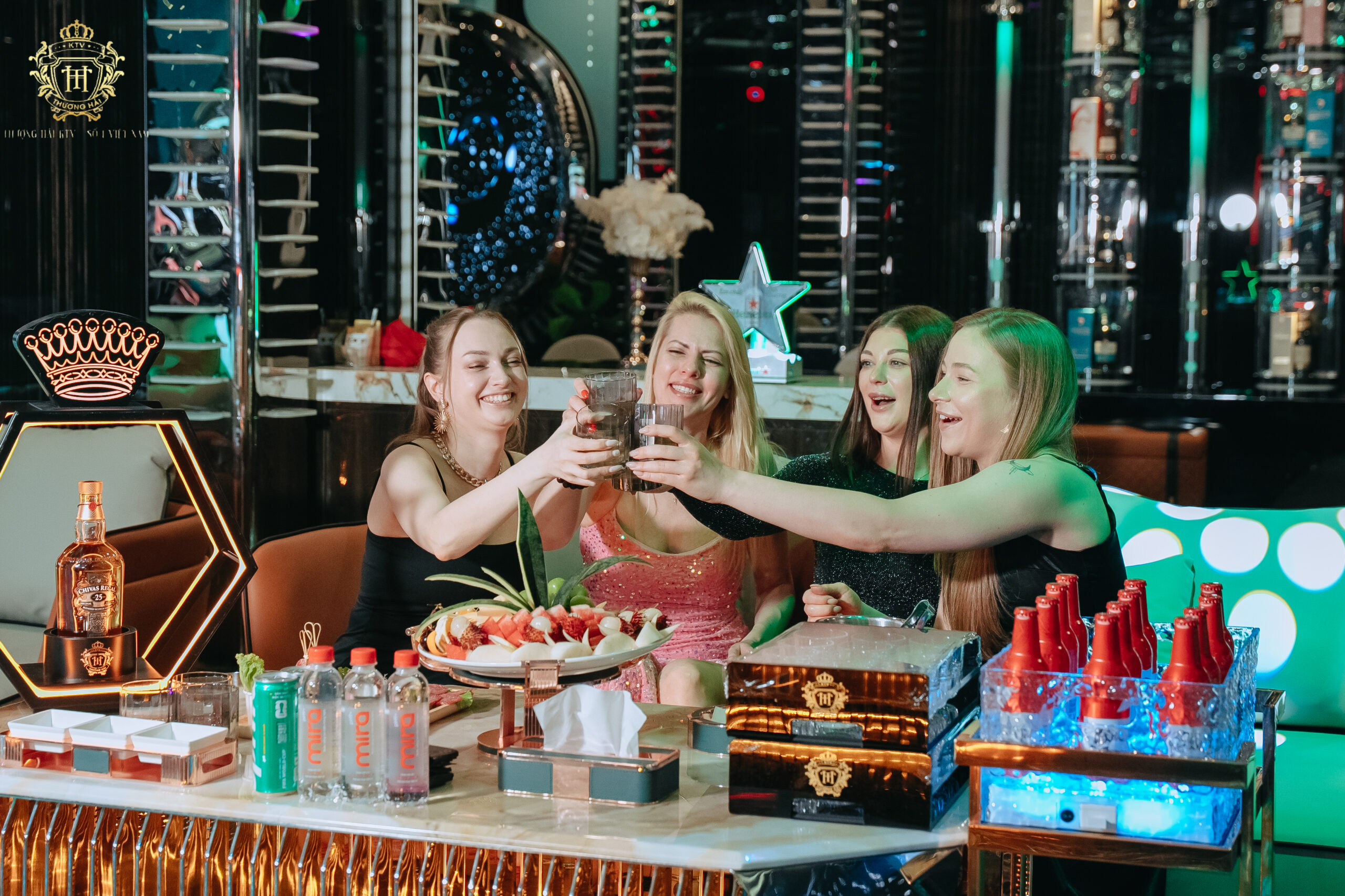 Địa điểm ăn chơi về đêm tại Hà Nội không thể bỏ lỡ - Shanghai Party.K